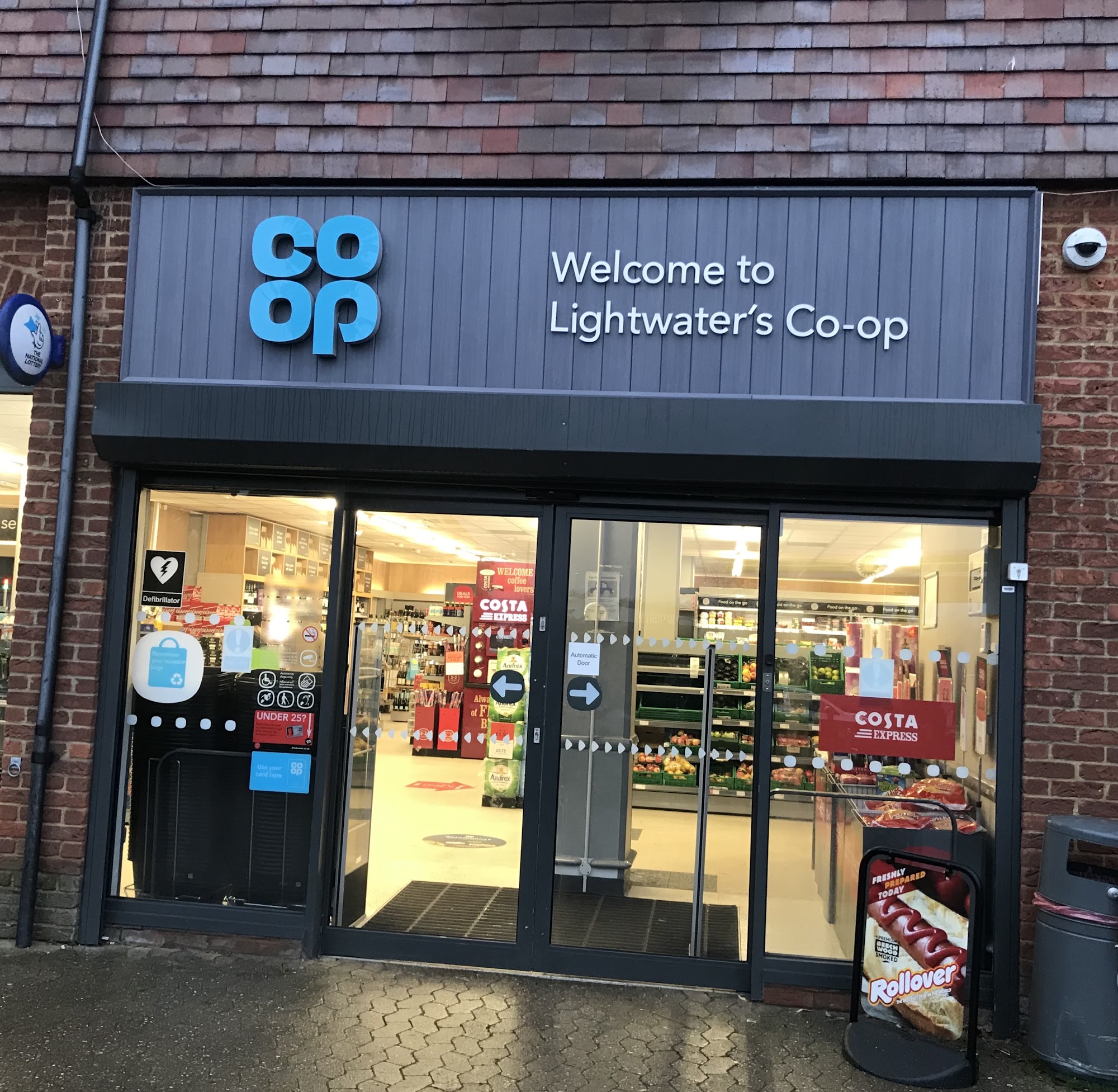 Co-op Food - Lightwater - Guildford Road