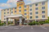 Comfort Suites North