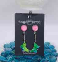 Two Knotty Sisters - Handcrafted Jewelry and Decor Gift Shop