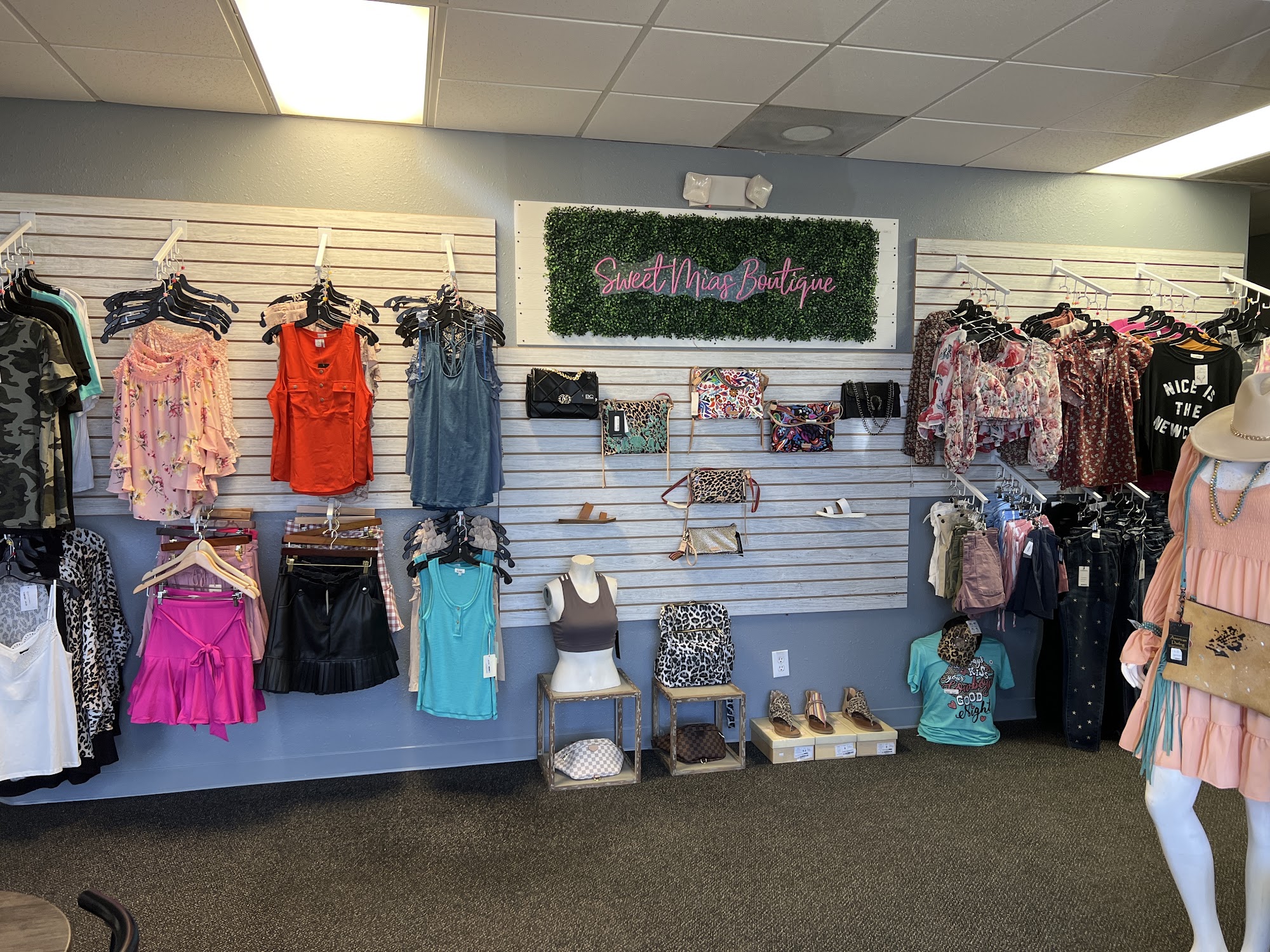 20 Best Hair Salons Near Galveston, TX 2022 BestProsInTown