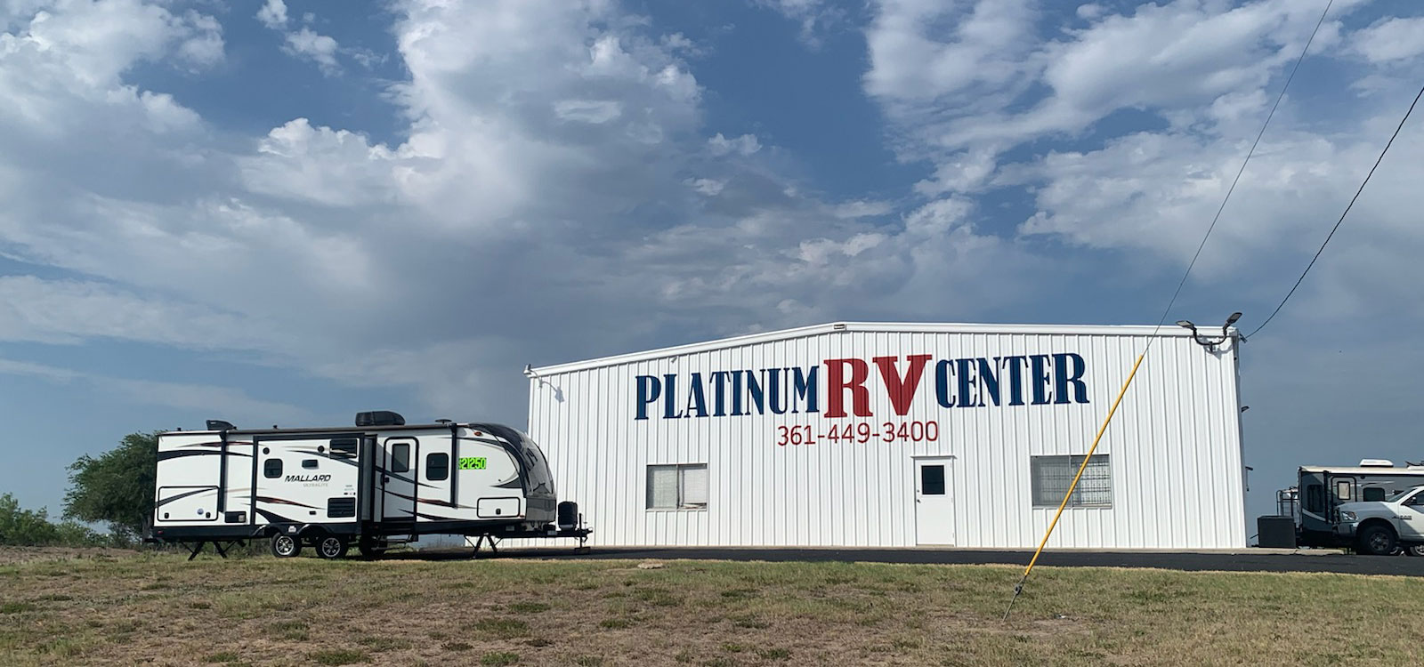 Platinum RV Center 3600 US-281, George West Texas 78022