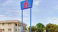 Motel 6 Waco, TX - Lacey Lakeview