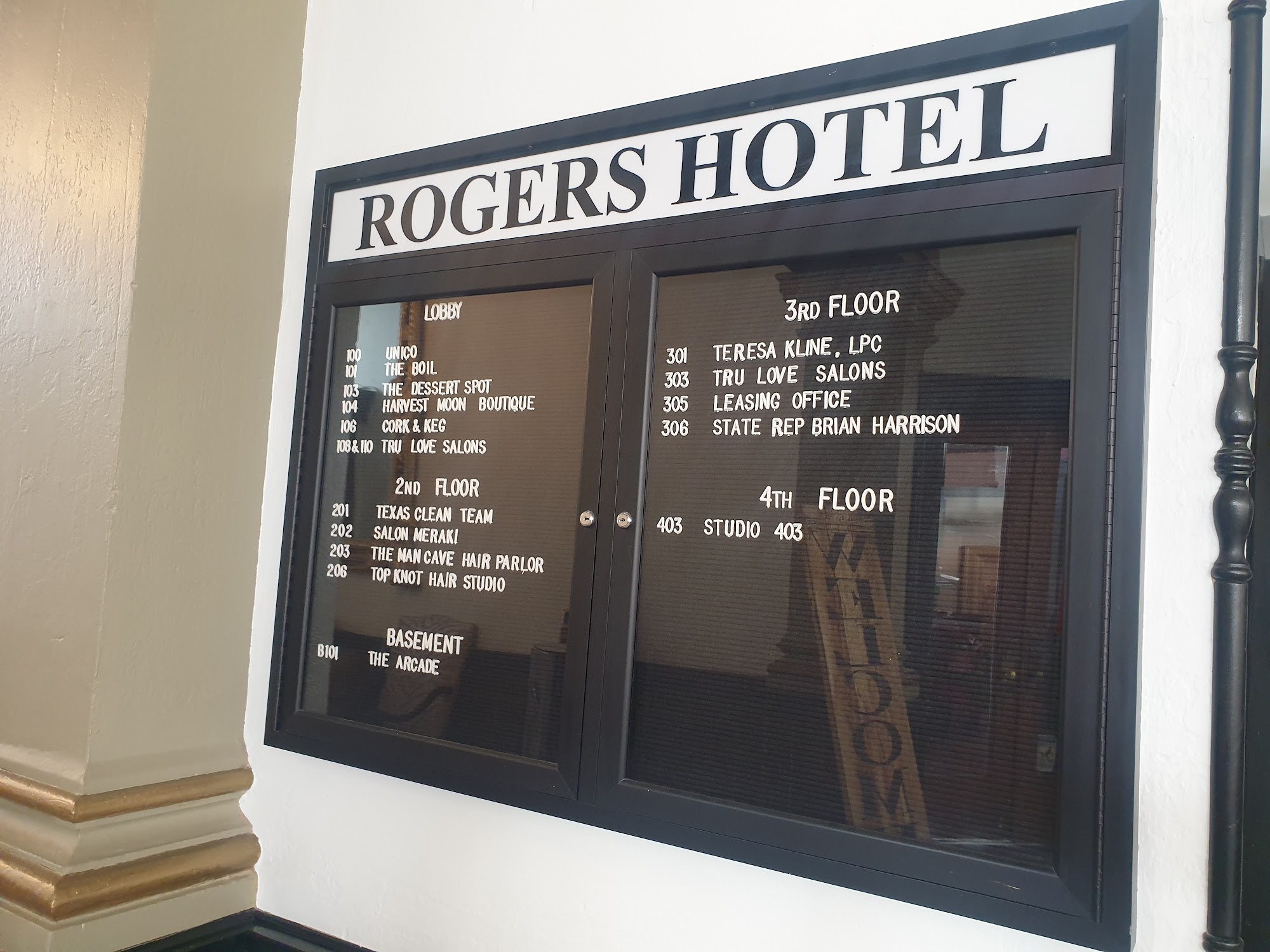 The Rogers Hotel Apartments Menu