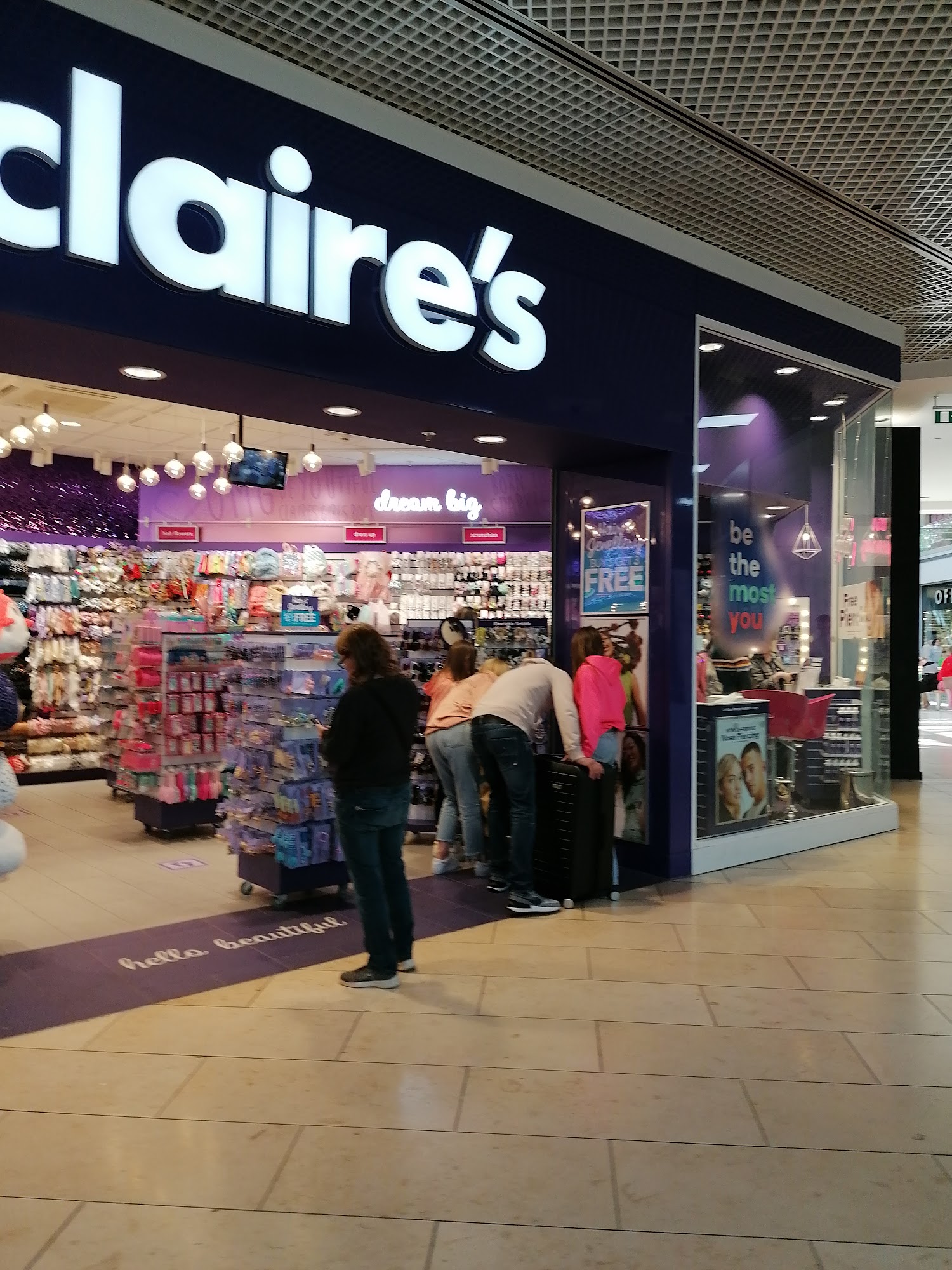 Claire's