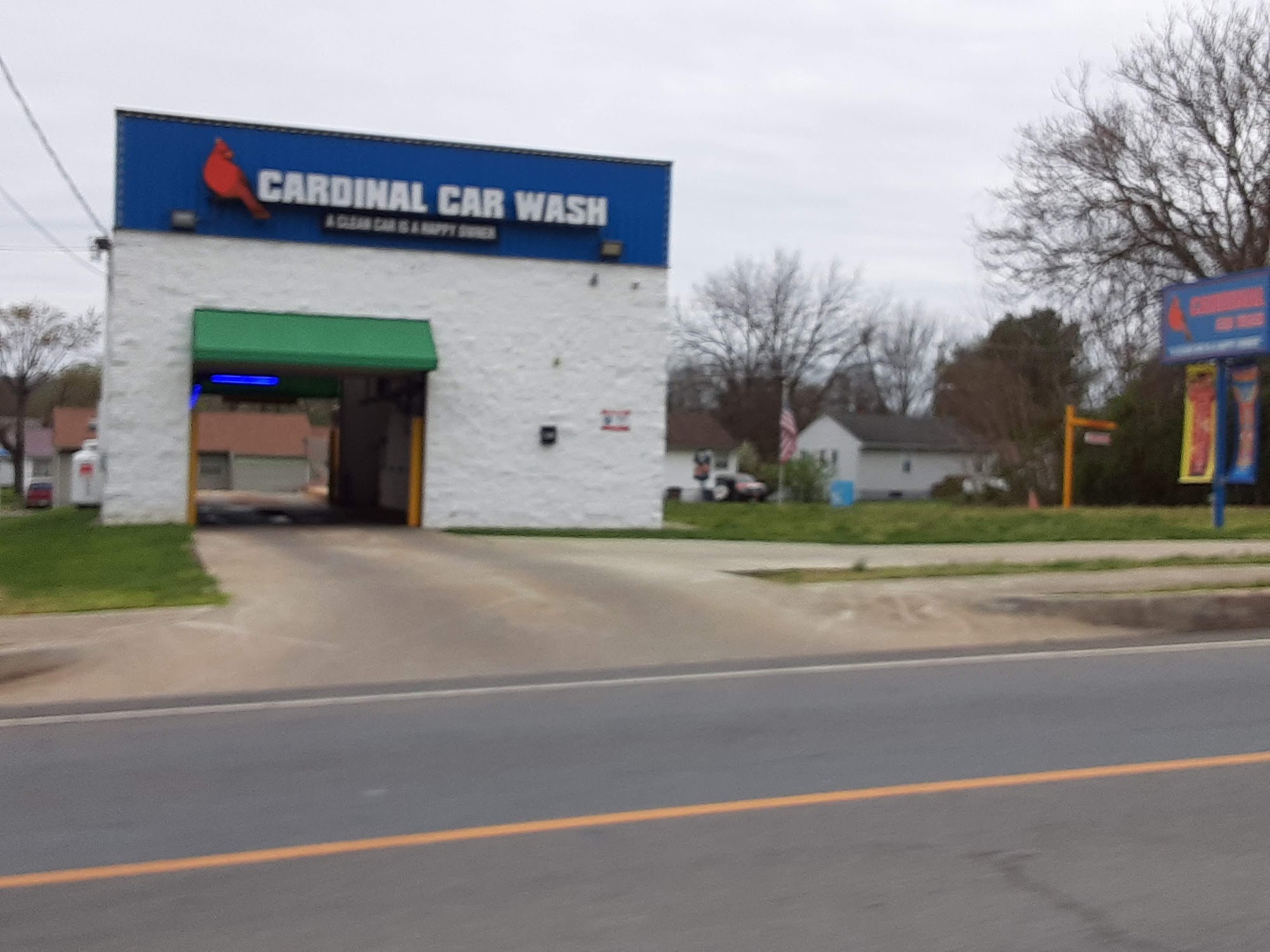 Cardinal Car Wash 621 Main St, Altavista Virginia 24517