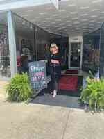 Cecelia's Boutique and Gifts