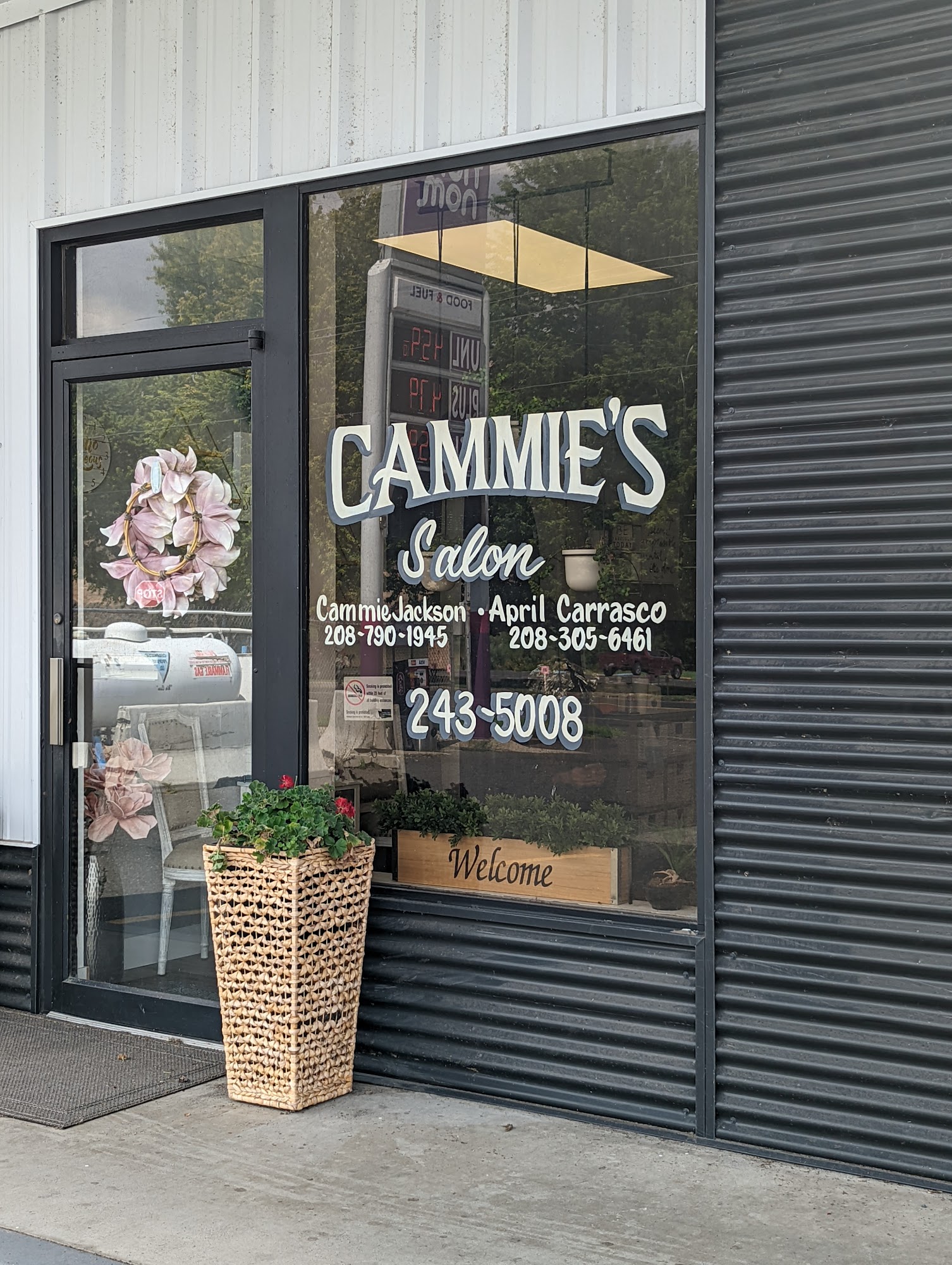 Cammie's Salon 206 1st St, Asotin Washington 99402