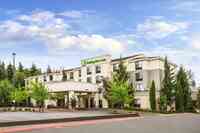 Holiday Inn & Suites Bothell, an IHG Hotel