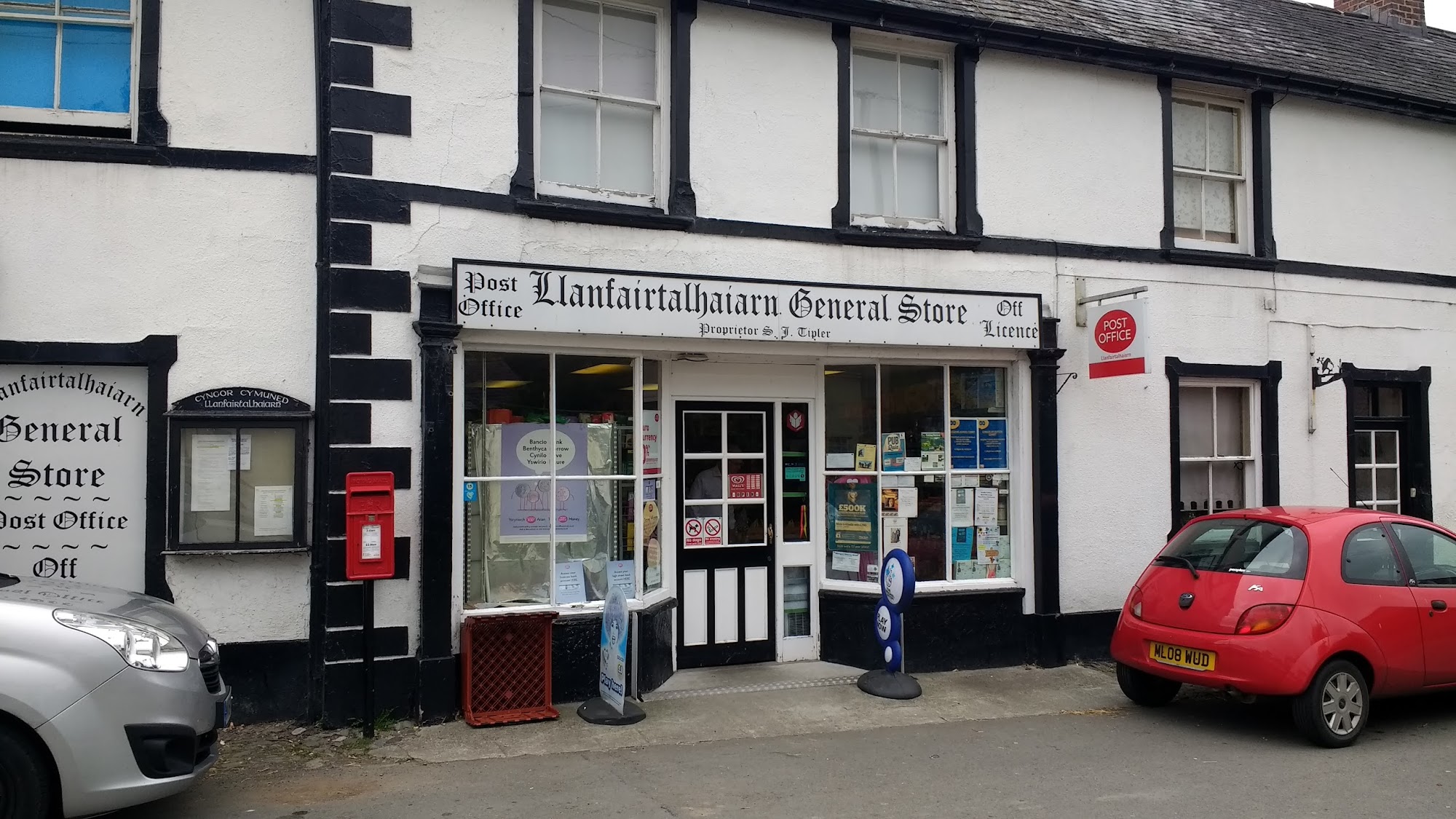 Siop y Llan /village shop / Post Office