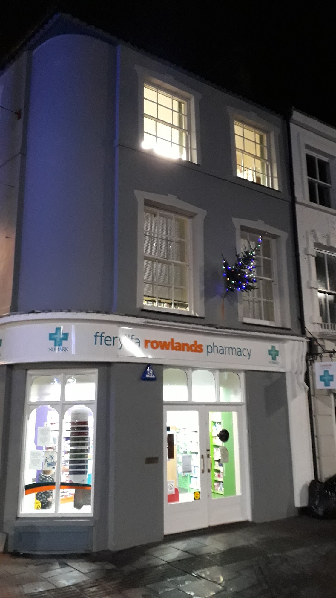 Rowlands Pharmacy Llanberis