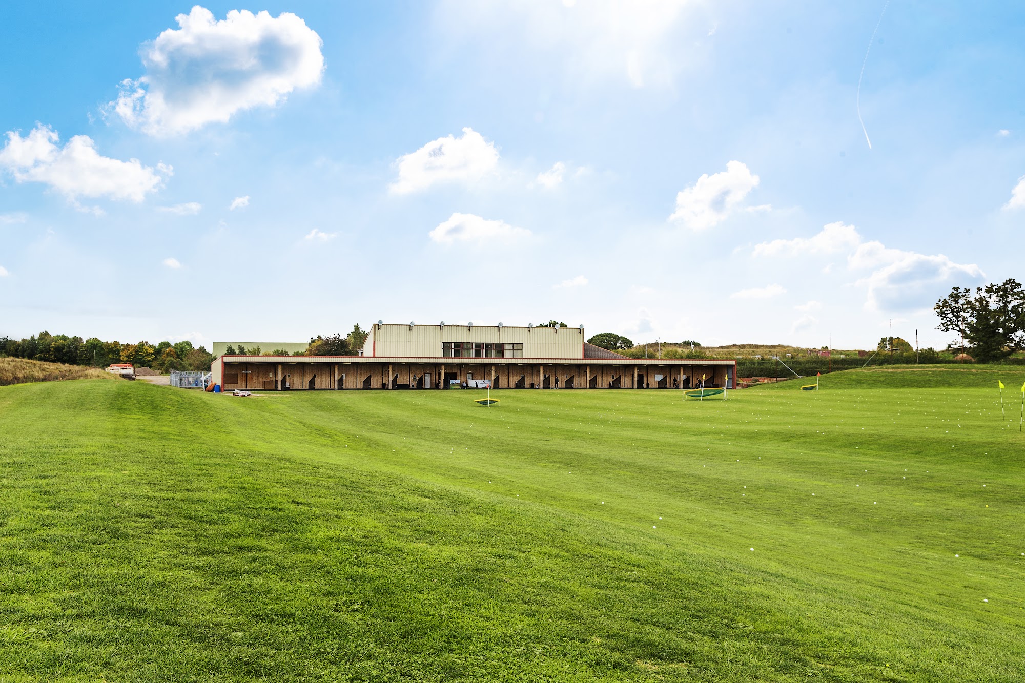 Clays Golf Driving Range & Golf Course