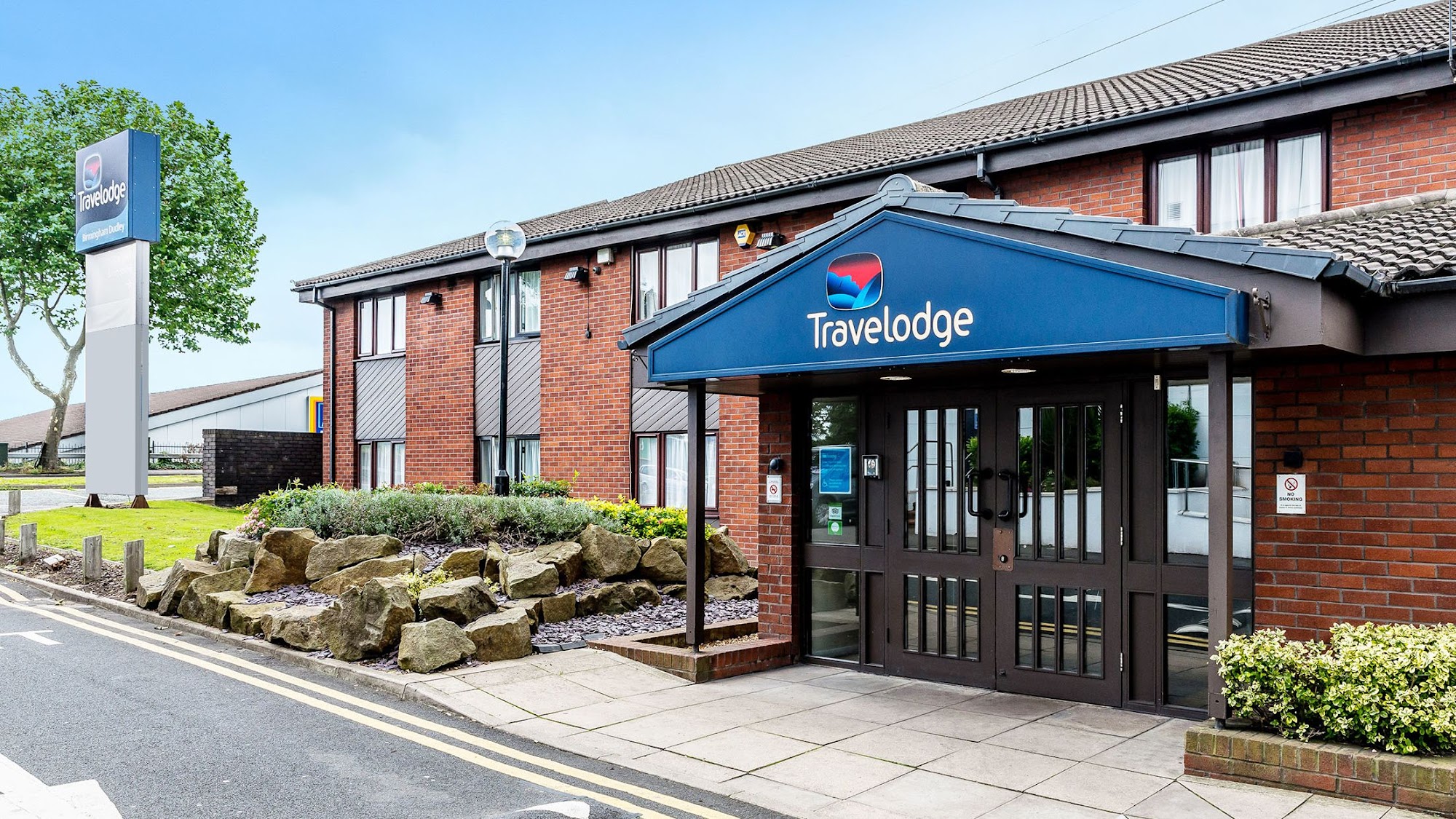 Travelodge Birmingham Dudley