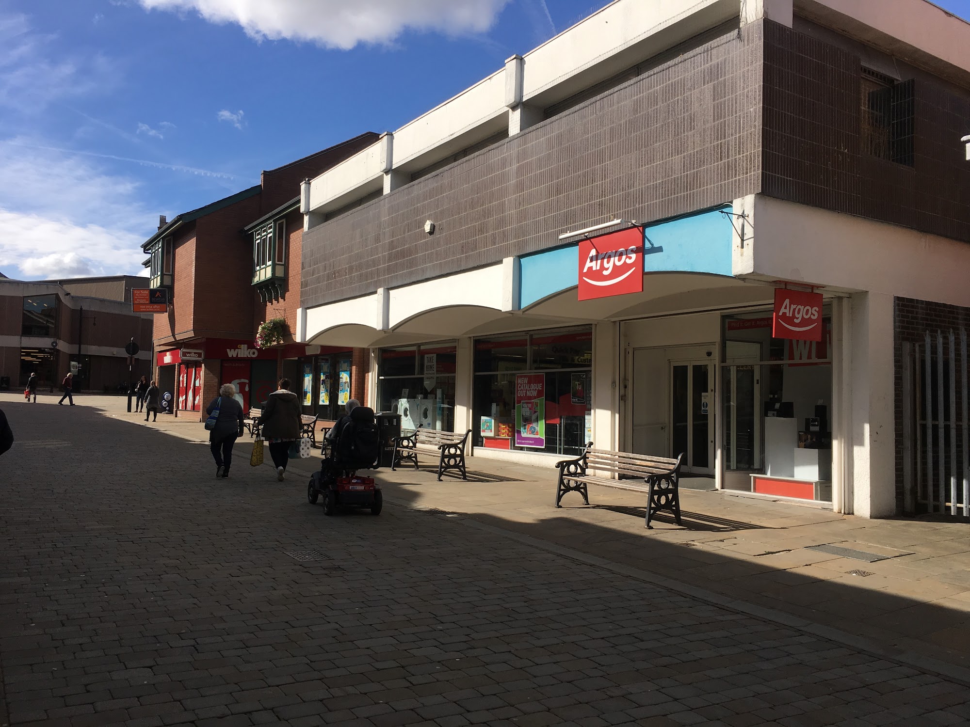 Argos Pontefract