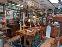 Maple Park Antiques