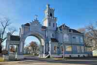 Calvary Cemetery & Mausoleum