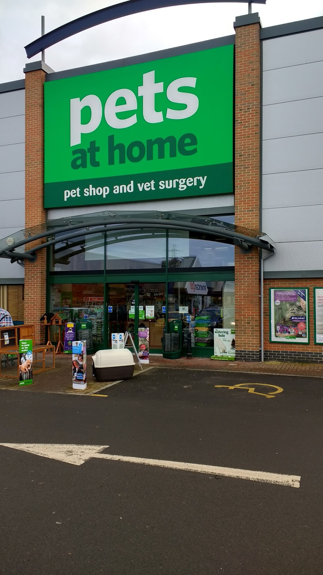 Pets at Home Swindon Bridgmead