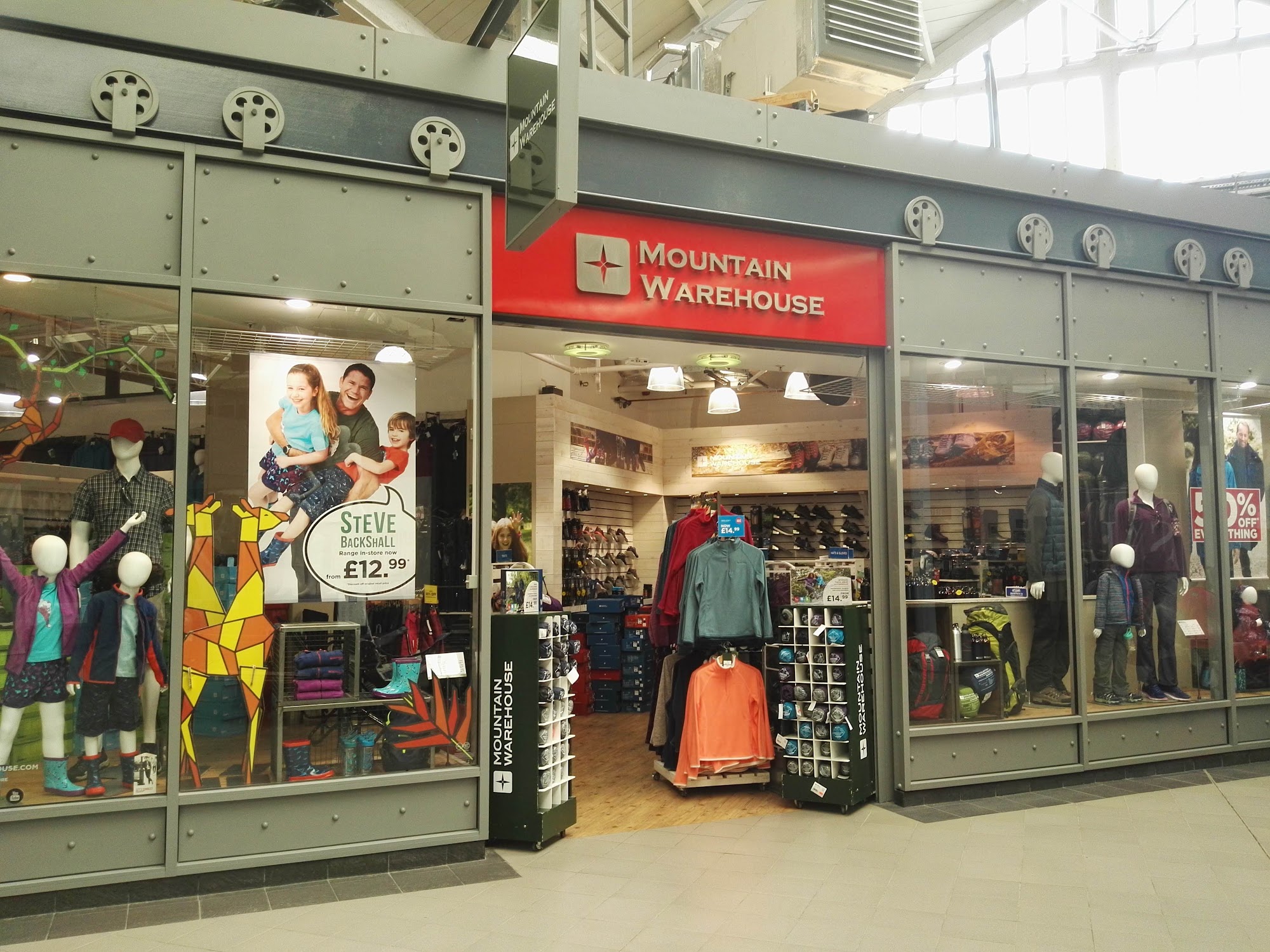 Mountain Warehouse Swindon - McArthurGlen